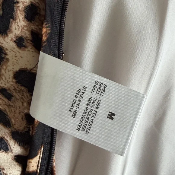 NWOT NIA Celia Top - Picture 5 of 7